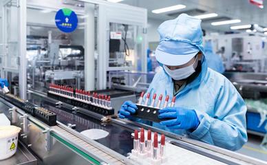 月產(chǎn)近7000萬(wàn)支，這家化妝品代工廠為何營(yíng)收增長(zhǎng)將超三成？